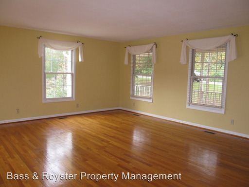 9 Glendale Rd - Photo 3 of 30