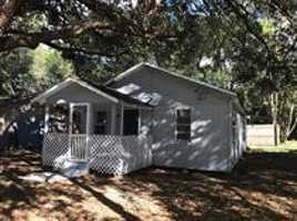 featured image of 611 N Lakewood Ave