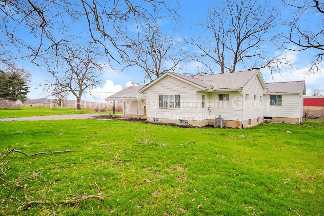 10928 Van Fossen Rd - Photo 3 of 30