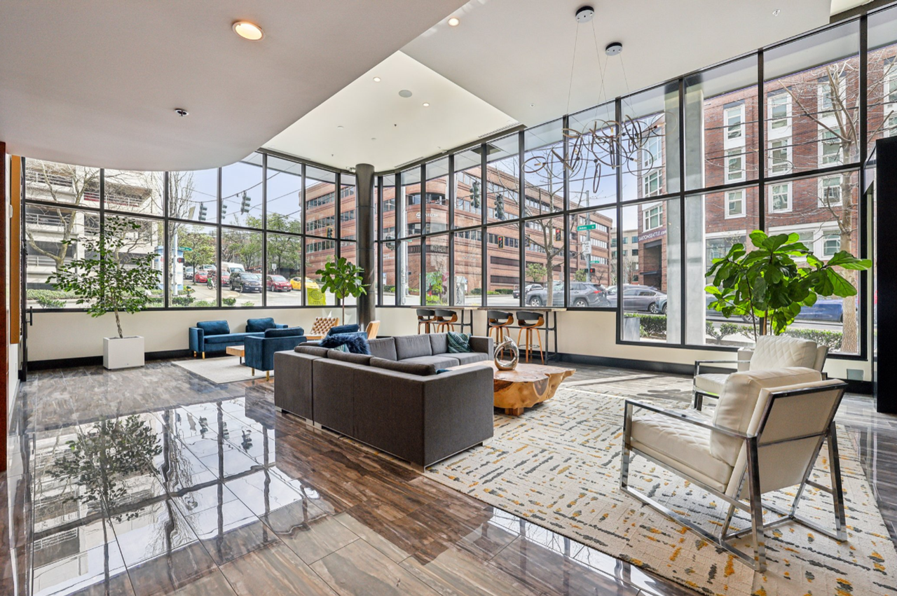 Lexington Apartments - Photo 6 of 25