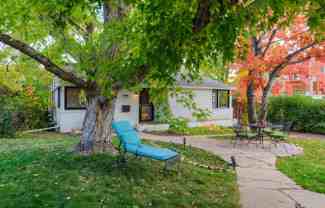 2229 Mariposa Ave - Photo 1 of 1