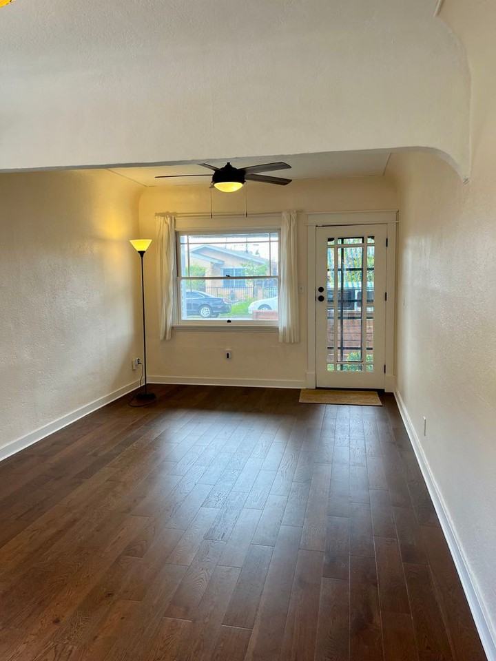 3581 44th St - Photo 3 of 18