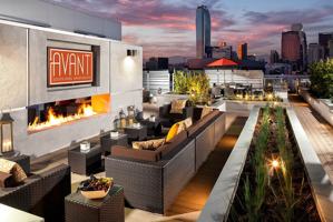 featured image of 1420 S Figueroa St