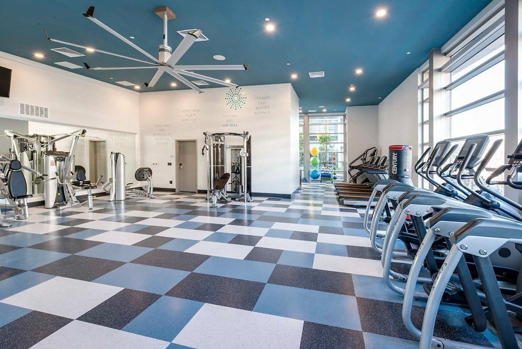 Century Towers - Photo 4 of 78