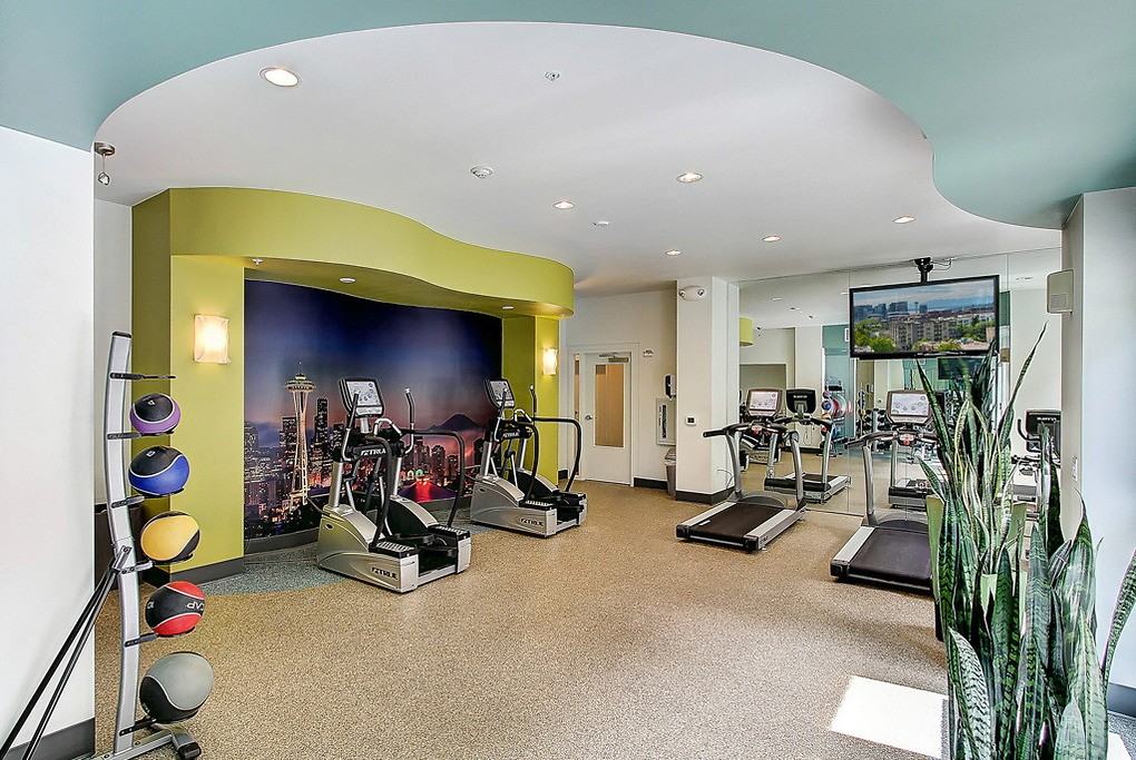 Collins on Pine - Photo 5 of 77