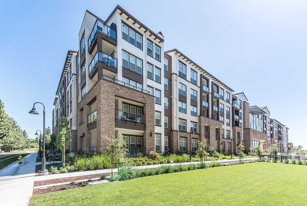 Epic - Photo 6 of 89