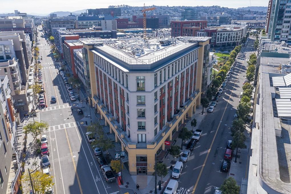 MB360 - Photo 2 of 84