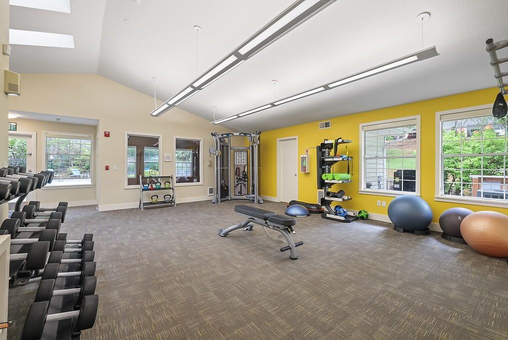 The Trails of Redmond - Photo 5 of 86