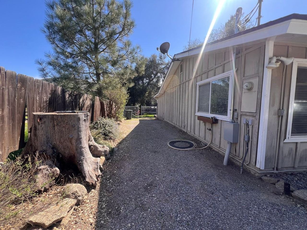 24411 Viejas Grade Rd - Photo 3 of 37