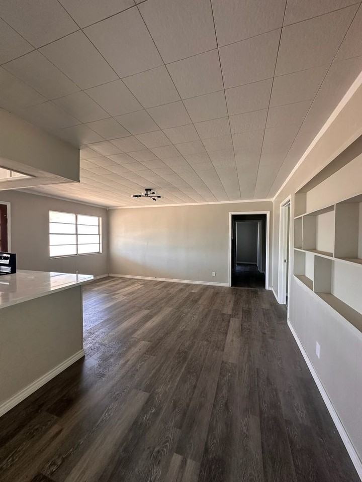 106 Ray Barnes Dr - Photo 2 of 18