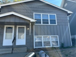 featured image of 213 213/215 Stutsman St