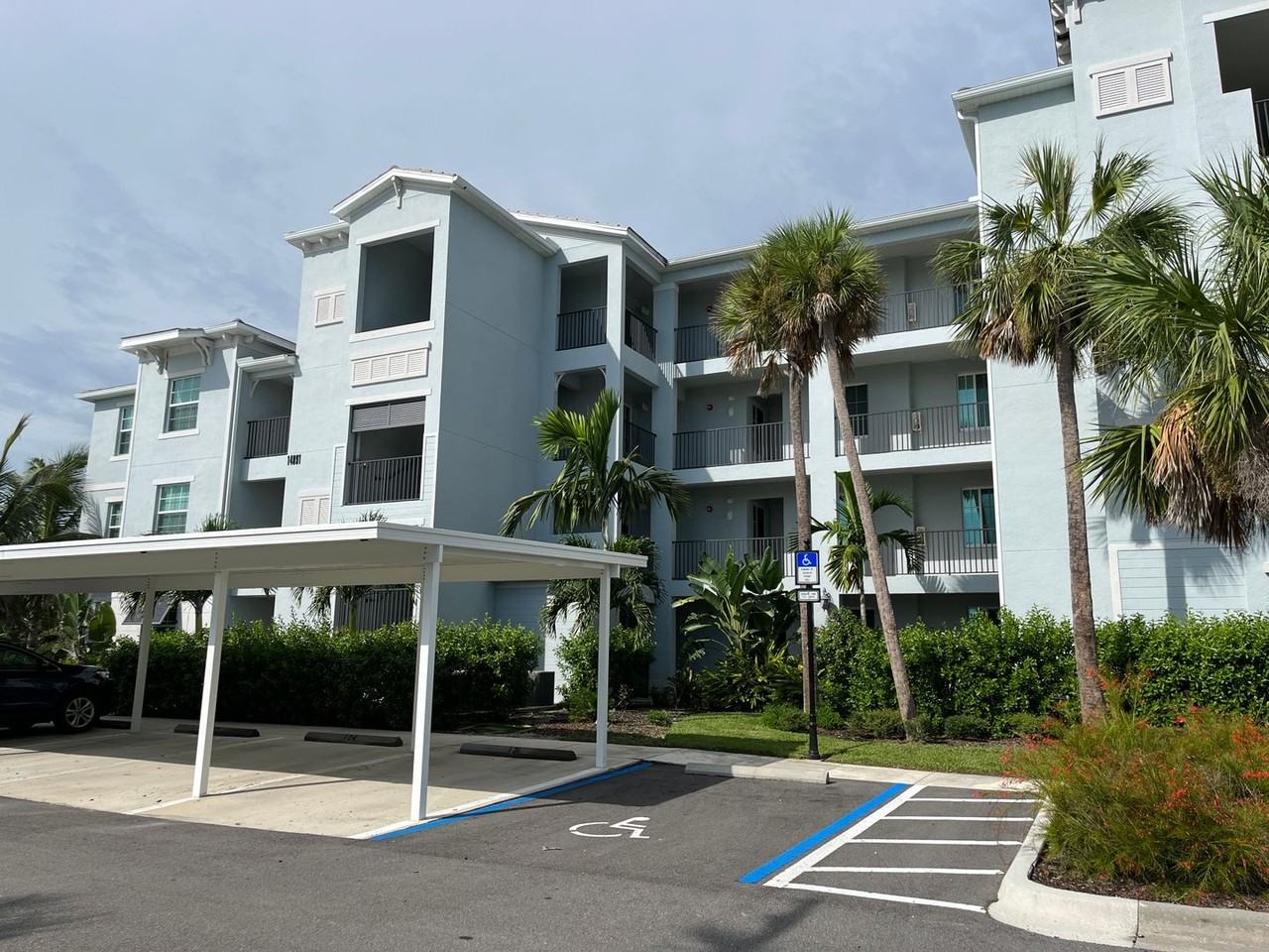 14091 Heritage Landing Blvd #124 - Photo 4 of 26