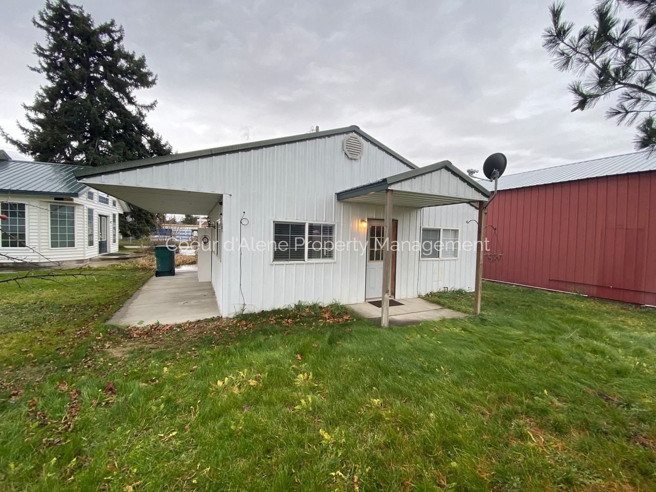 1823 E 12th Ave - Photo 3 of 8