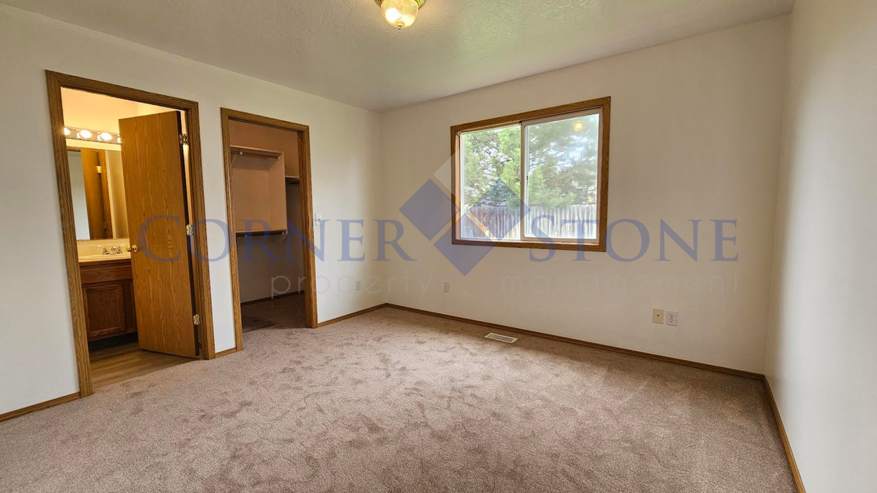 129 N Summer Breeze St - Photo 6 of 17