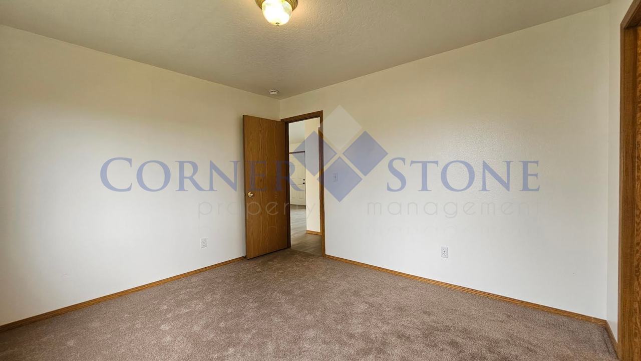 129 N Summer Breeze St - Photo 7 of 17