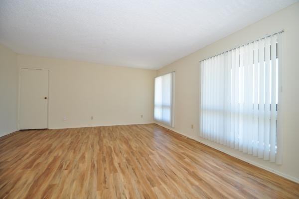 Imperial Palms - North - Photo 4 of 12