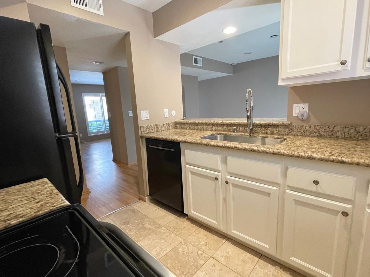 27466 Country Glen Rd - Photo 7 of 21