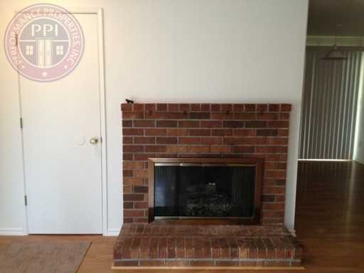 11615 Ne Knott St - Photo 2 of 17