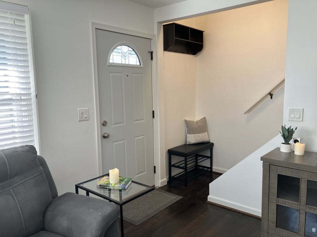 3942 Hemphill Way - Photo 2 of 28