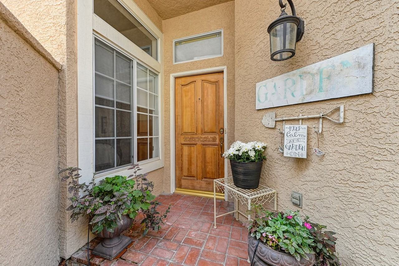 5537 Cabrillo Way - Photo 2 of 24