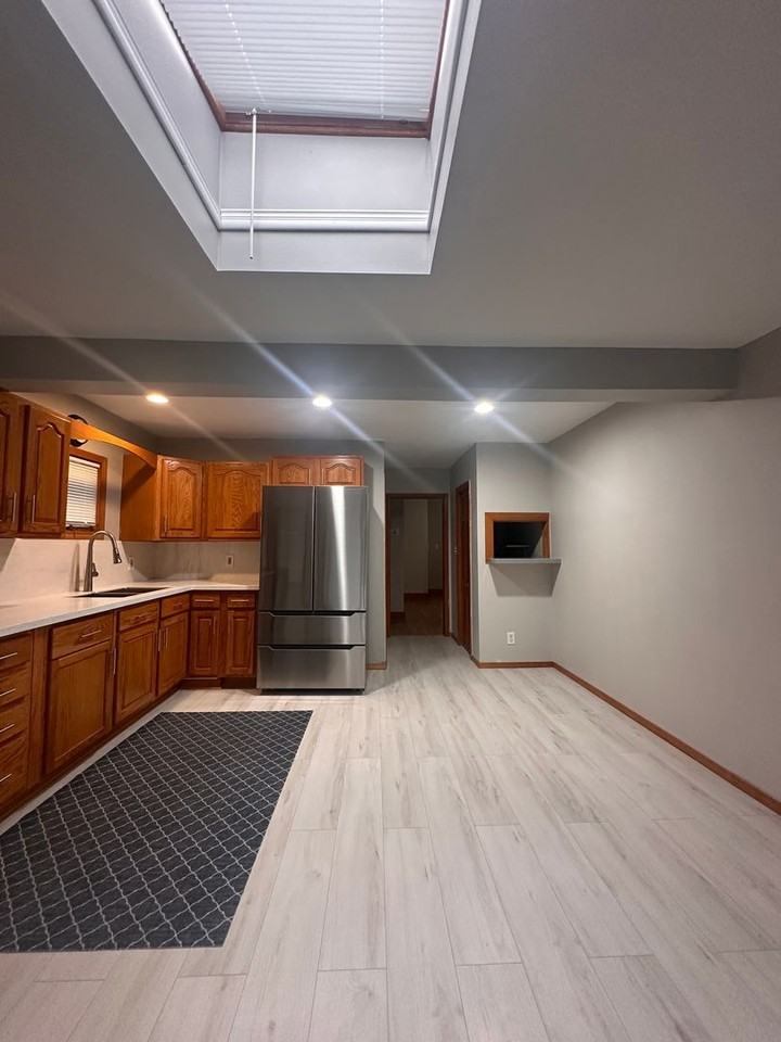 257 Fernwood St - Photo 3 of 17