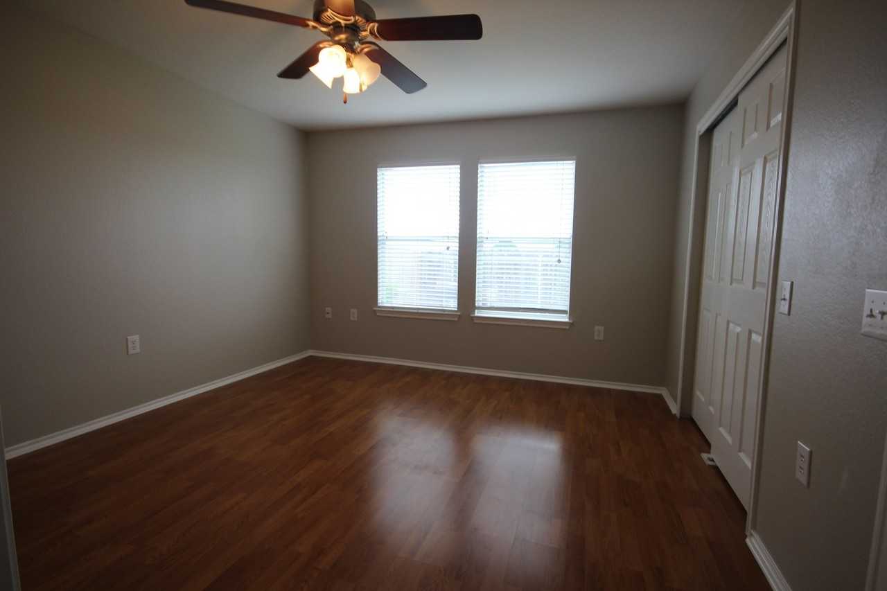 5808 Angel Dr - Photo 7 of 19