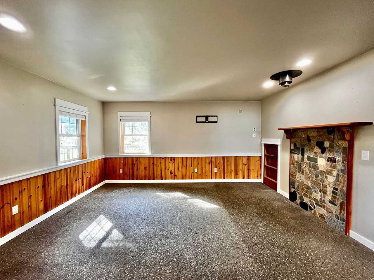 51 Ne Spar Tree Ln - Photo 3 of 29