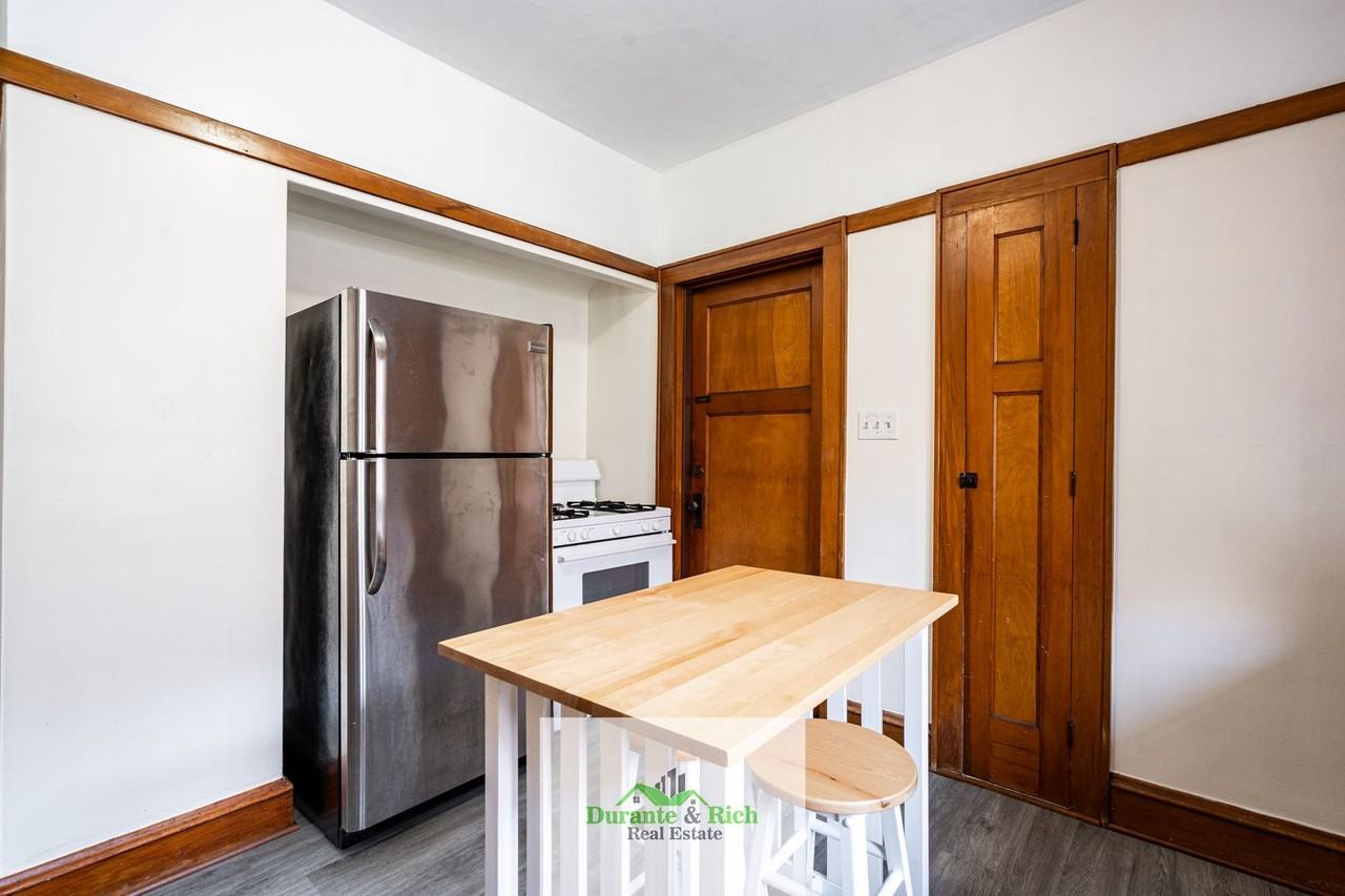 1530 N Hawley Rd - Photo 2 of 15