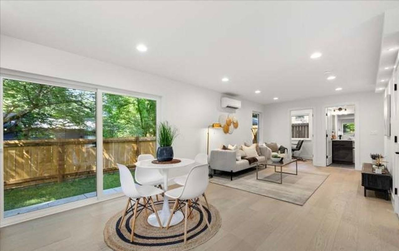 1250 Ne 104th St - Photo 2 of 28