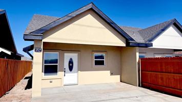 featured image of 1012 N Eva Ave