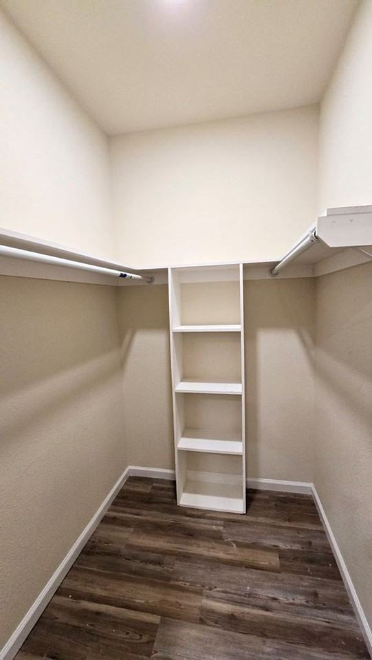 1012 N Eva Ave - Photo 6 of 8