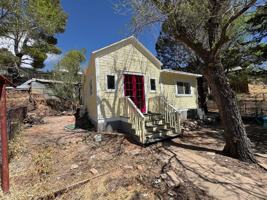 featured image of 737B Tombstone Canyon Rd