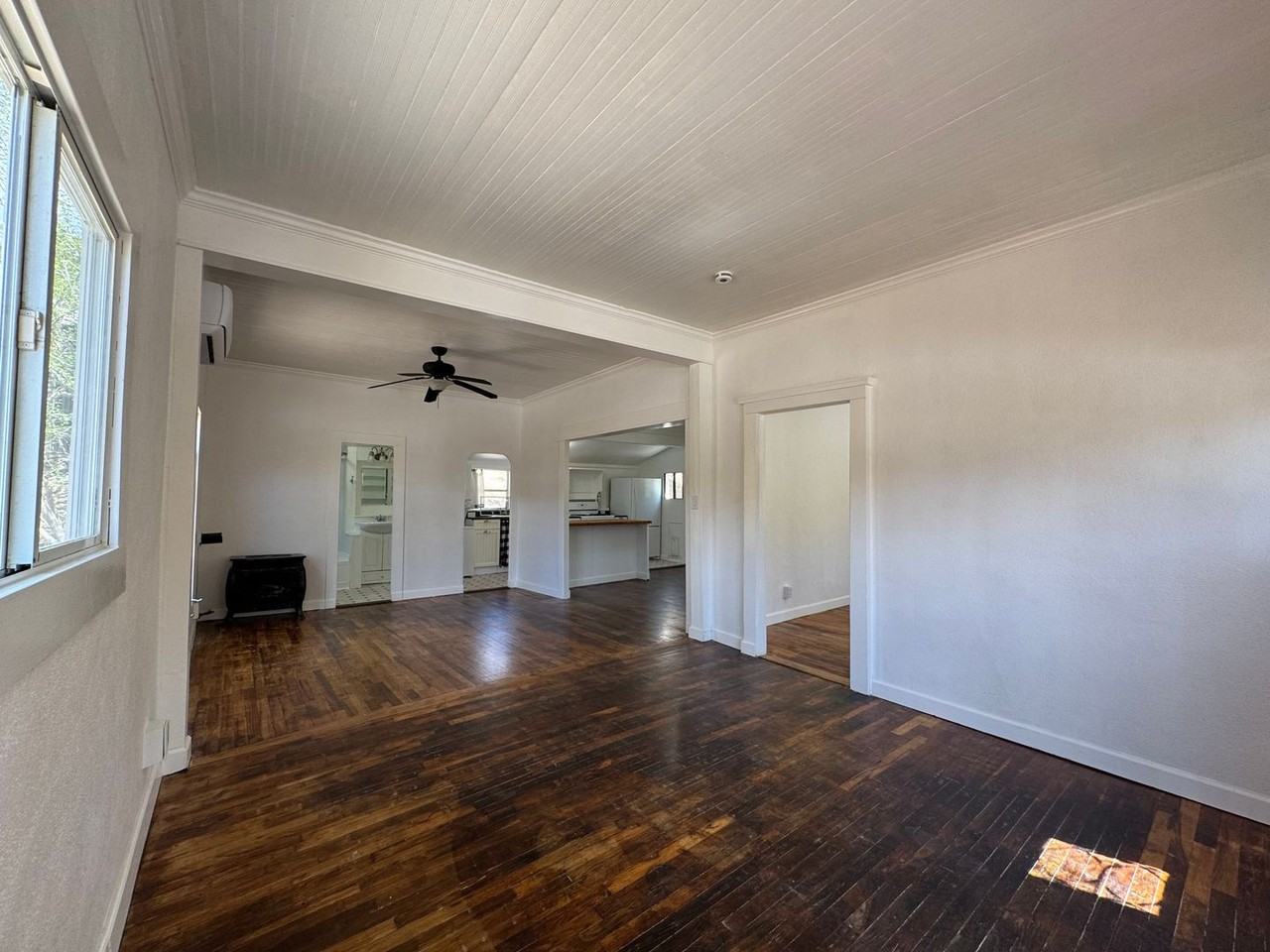 737B Tombstone Canyon Rd - Photo 7 of 18