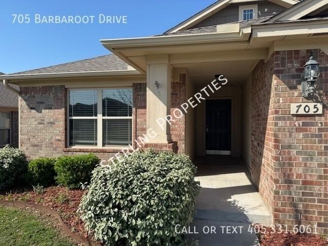 705 Barbaroot Dr - Photo 2 of 30