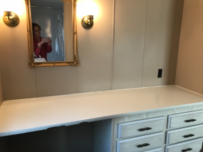 833 Lovell Road - Photo 7 of 10