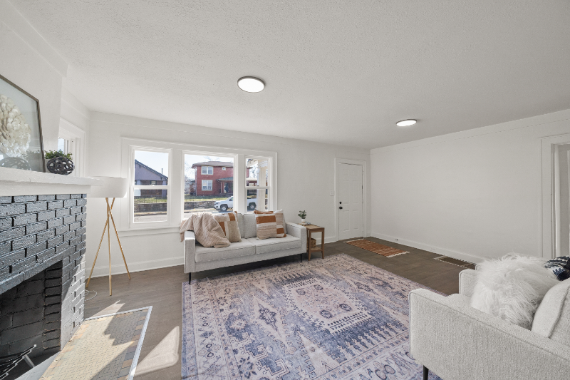 5332 Highland Ave - Photo 4 of 17