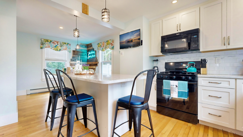 42 Highland Ave - Photo 2 of 7