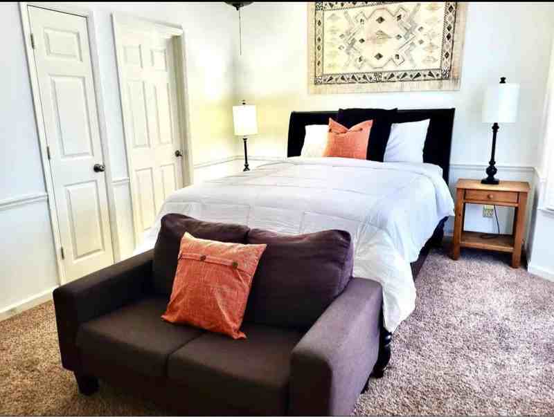 8096 Woodlake Dr - Photo 7 of 11