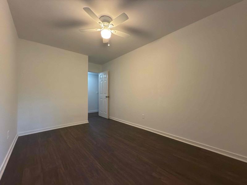 7832 Racquet Rd - Photo 2 of 6