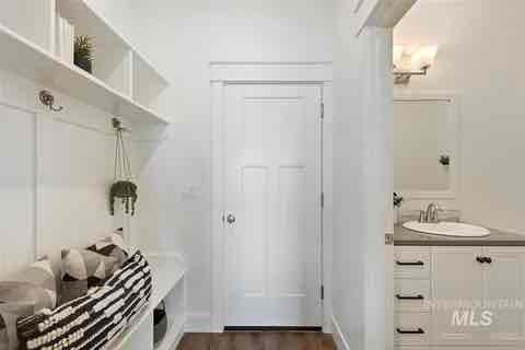 1756 E Knobcone Dr - Photo 4 of 20