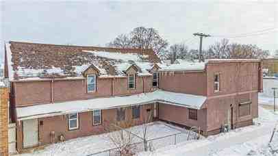 Barber - 143 - Photo 2 of 9