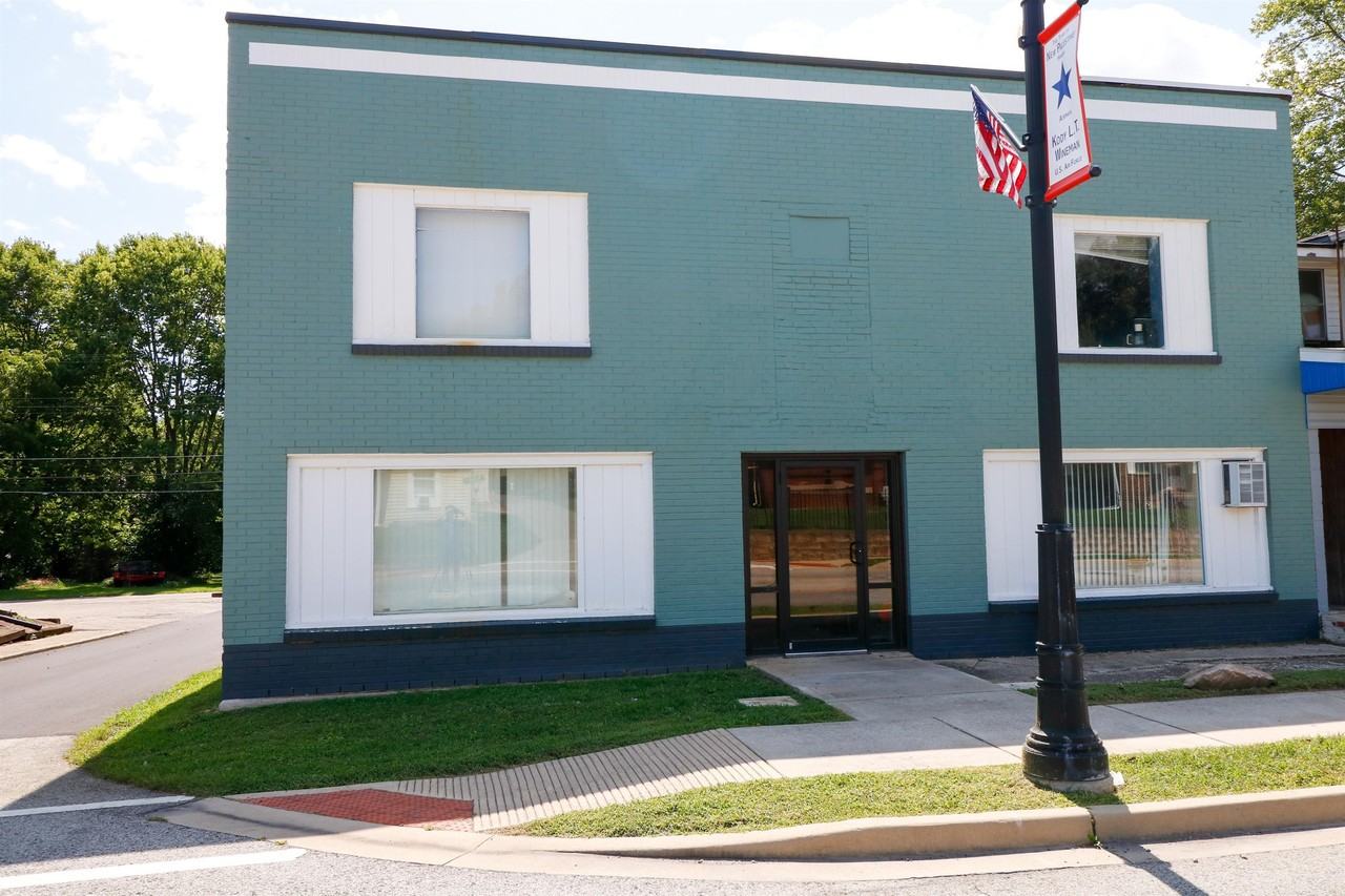 29 East Main Street - Photo 2 of 12