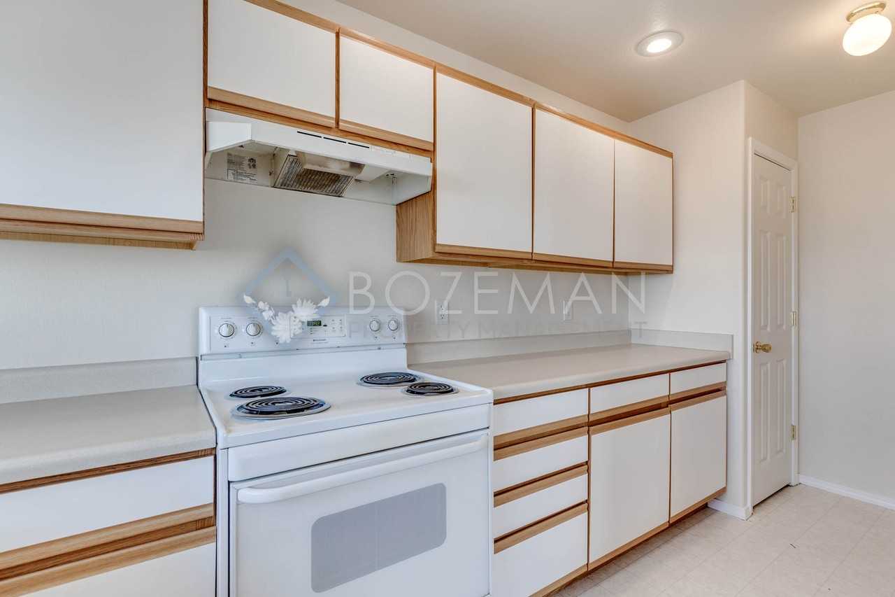 3020 W. Villard - Photo 6 of 24