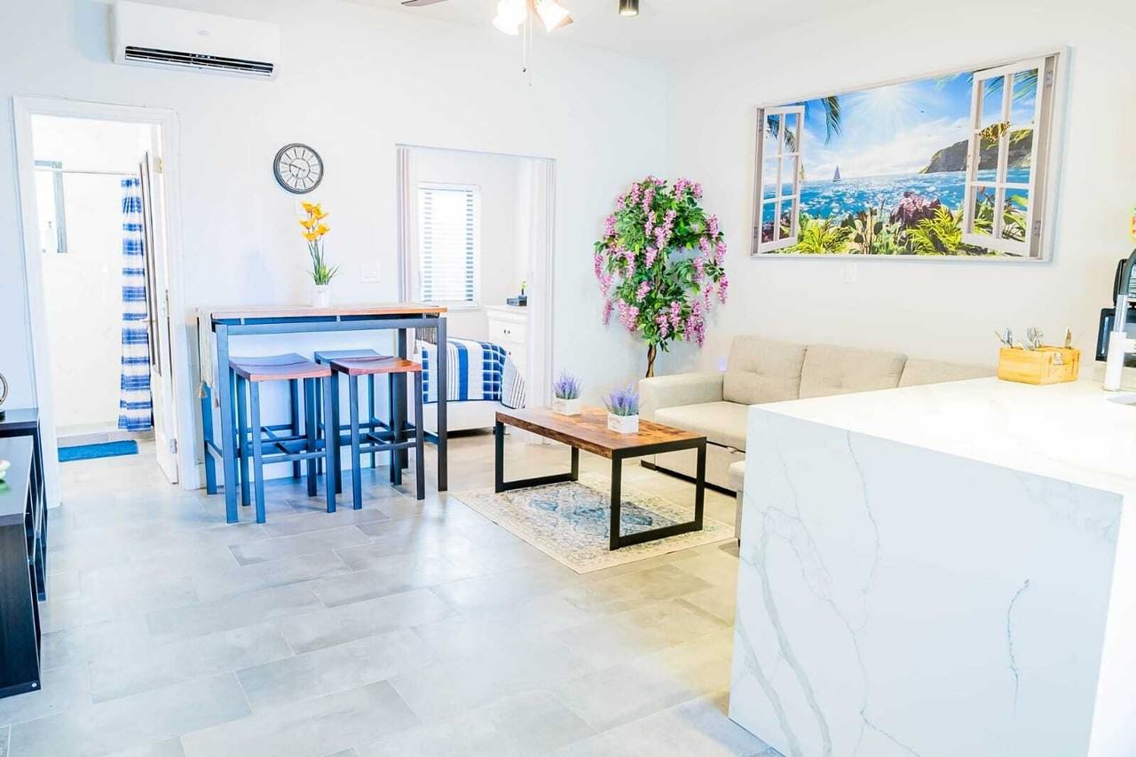 824 NE 4 ST, LLC - Photo 2 of 50