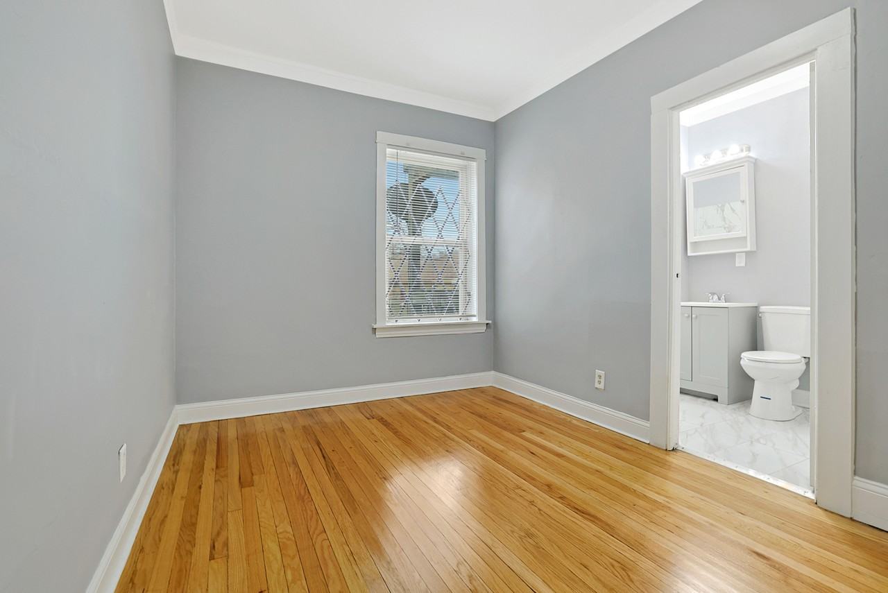 8000 South Ada Street - Photo 7 of 10