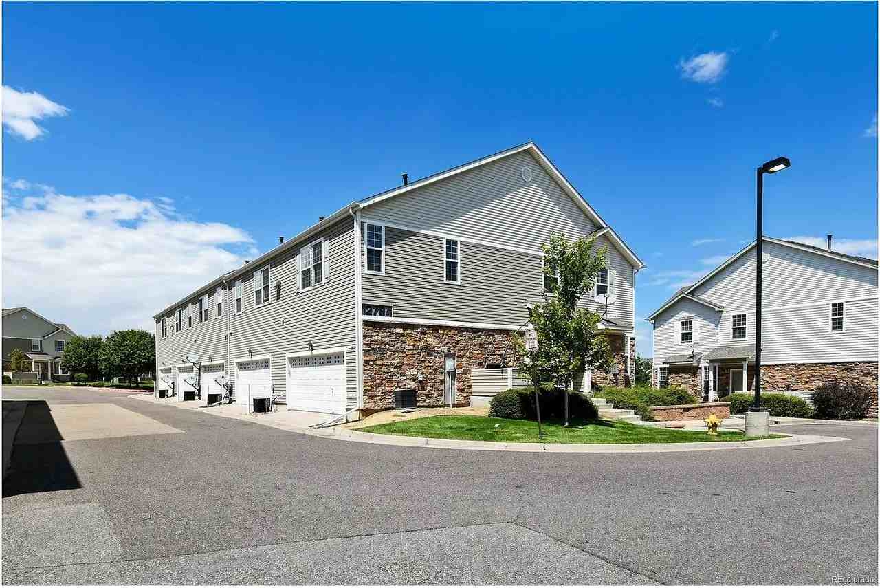 12784 Jasmine Street, Unit A - Photo 3 of 35