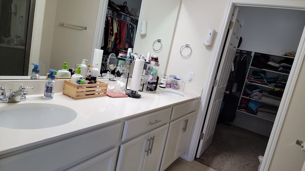 2304 South Lakeline Boulevard, Unit 461 - Photo 4 of 8