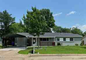 415 Hillcrest St - Photo 1 of 1