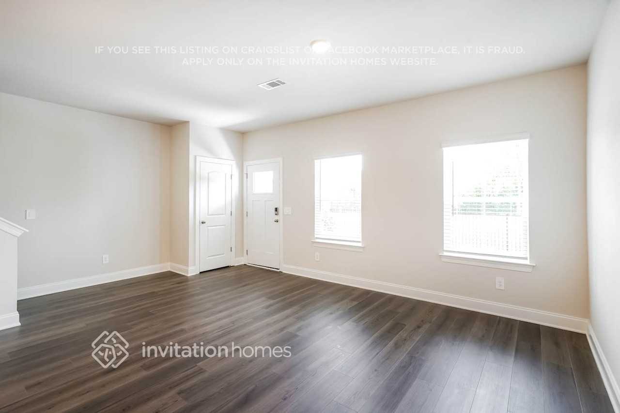 129 Maybrook Dr - Photo 5 of 27