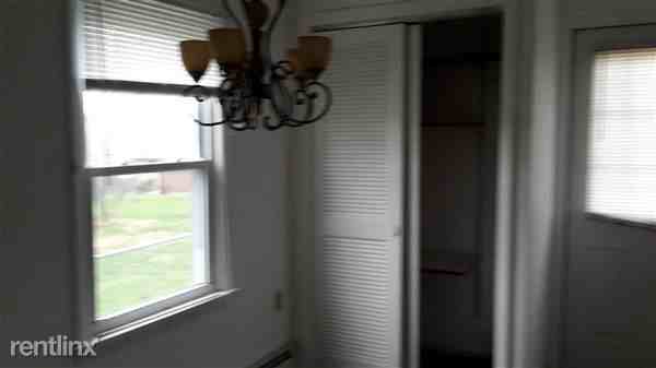 80 Allen Ave - Photo 3 of 8